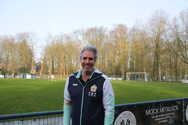 IN DE KIJKER: Takis, de stille motor achter FC Ekeren